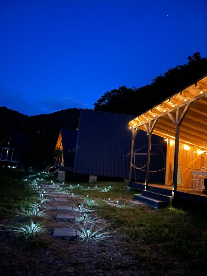 Cabane A-Frame Svinita Bagian luar foto