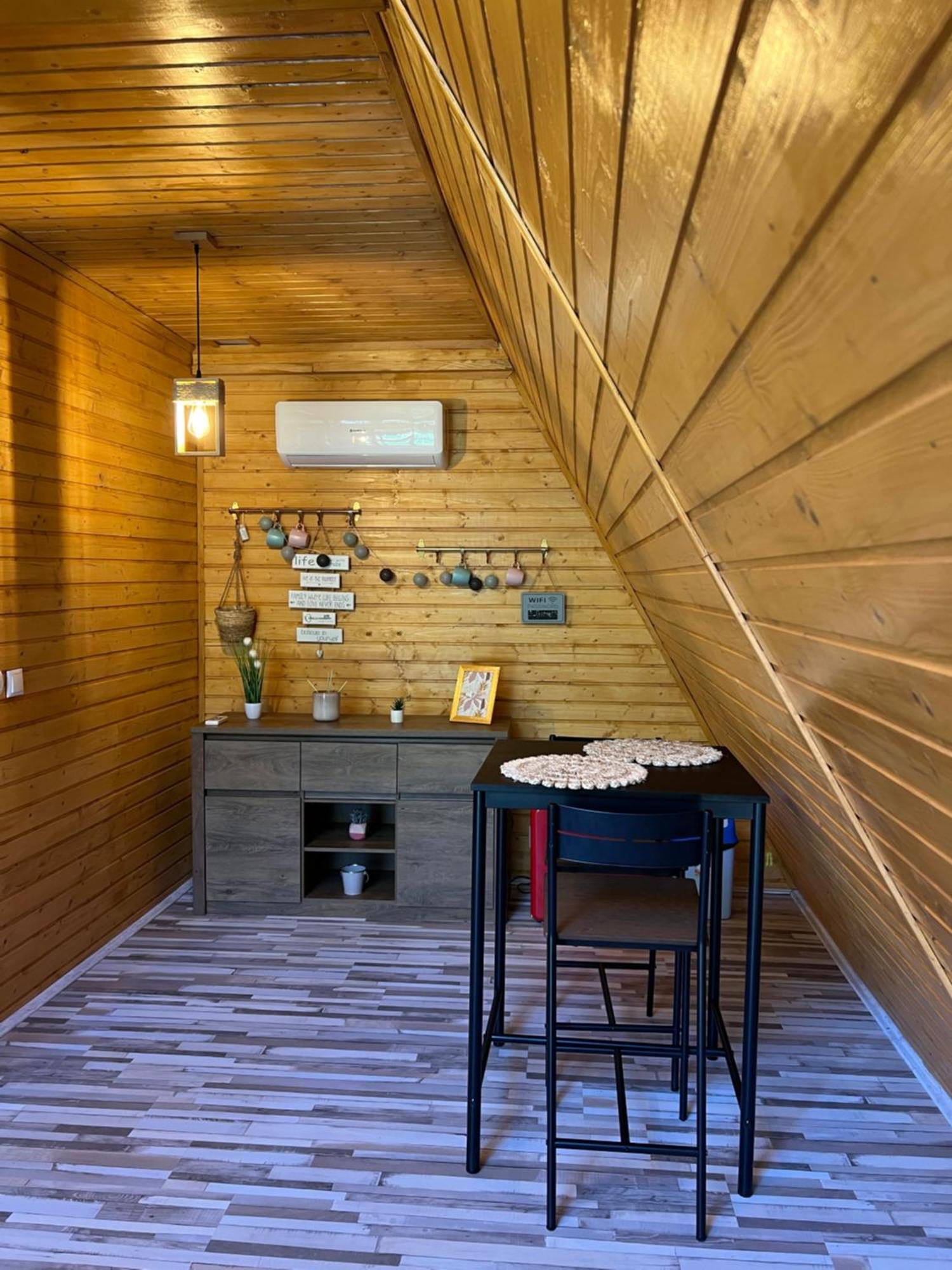 Cabane A-Frame Svinita Bagian luar foto