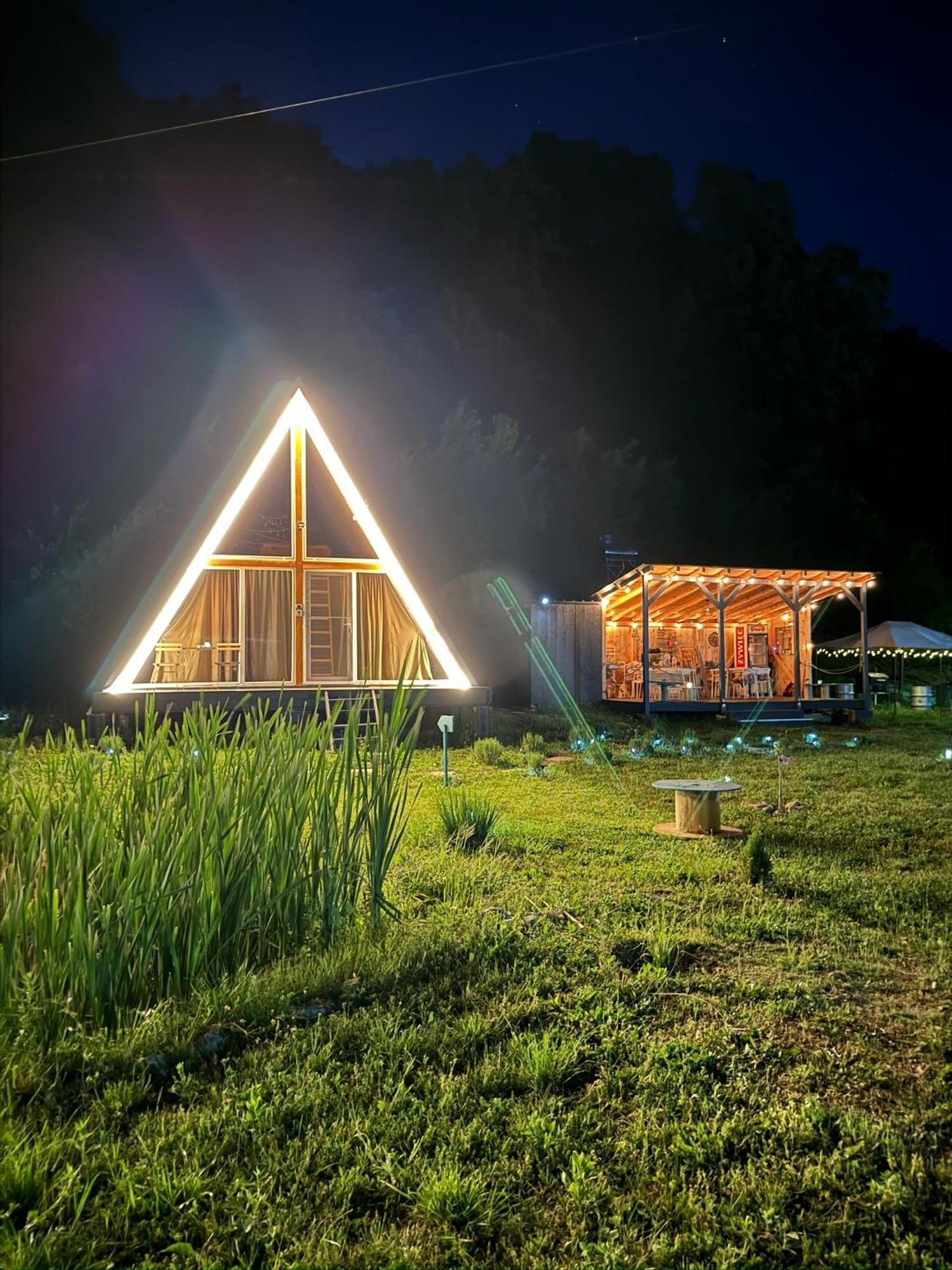 Cabane A-Frame Svinita Bagian luar foto